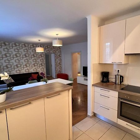 Exclusive Apartment Center Вена Экстерьер фото